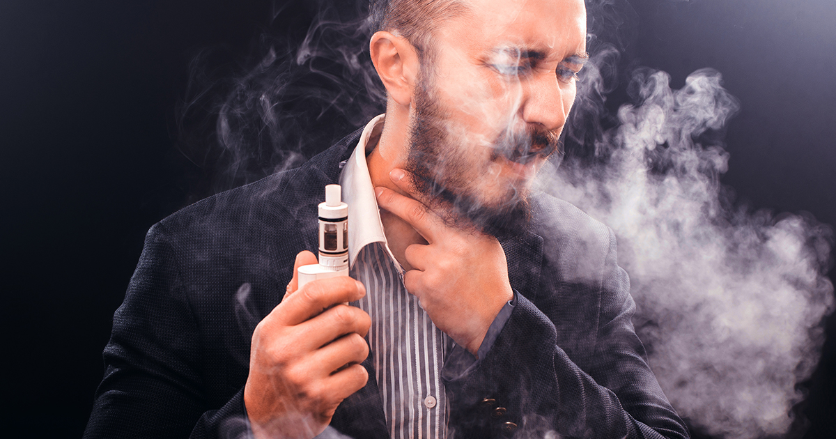 perchè tossisco con la sigaretta elettronica La sigaretta elettronica mi fa tossire, cause e soluzioni